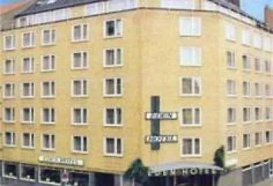Vienna House Easy By Wyndham Hauptbahnhof Hotel 3*