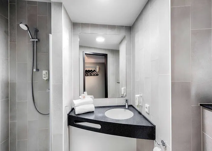 B&B Hotel Hamburg-Hbf Hotel
